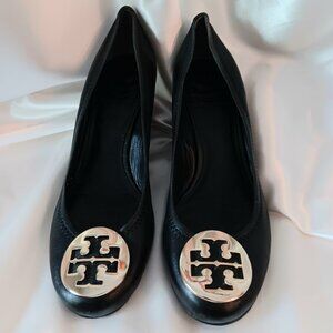 EUC 💥 BEAUTIFUL TORY BURCH BLACK LEATHER WEDGE PUMPS SHOES ~ 7.5M